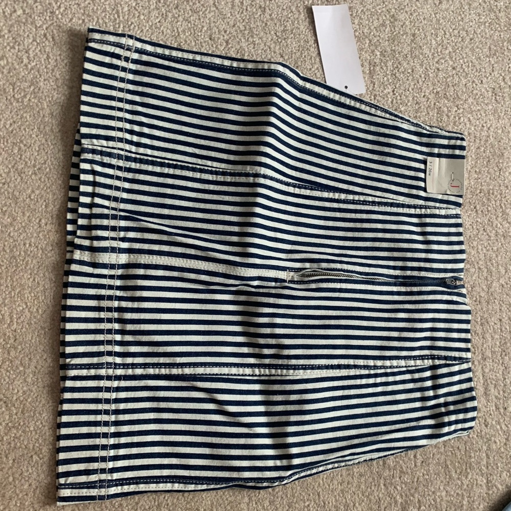 Size 3 skirt from Jolt